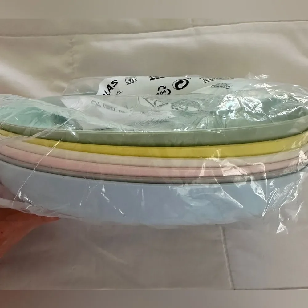 IKEA Plastic Kalas Plates set of 6 plates for children/pets NEW
